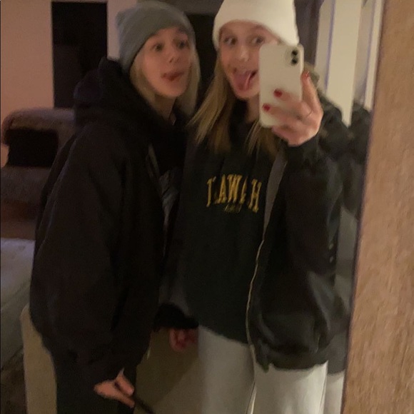 Meet your Posher, Reese - Picture 1 of 1